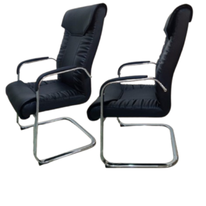 Fauteuil visiteur ou de conférence, confort d’assise fixe de haut dossier en cuir avec têtière incorporé  et accoudoir fixe