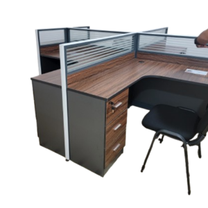 OPEN-SPACES à quatre places