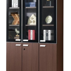 Armoire de rangement semi vitré en bois importé à trois portes