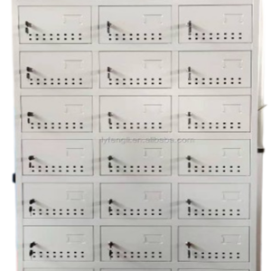 Classeur métallique à 24 casiers